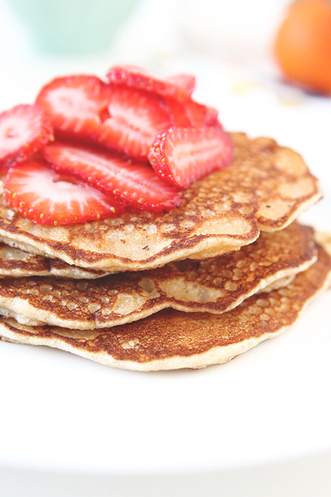 Whole Wheat Pancakes | The Fauxmartha