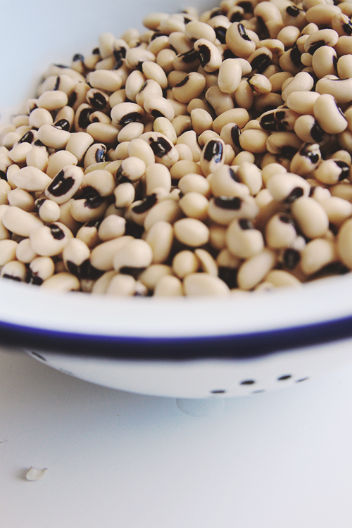 Moms' Lucky Black-Eyed Peas | @thefauxmartha