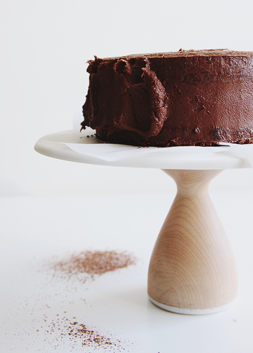 A Simple Chocolate Cake | @thefauxmartha