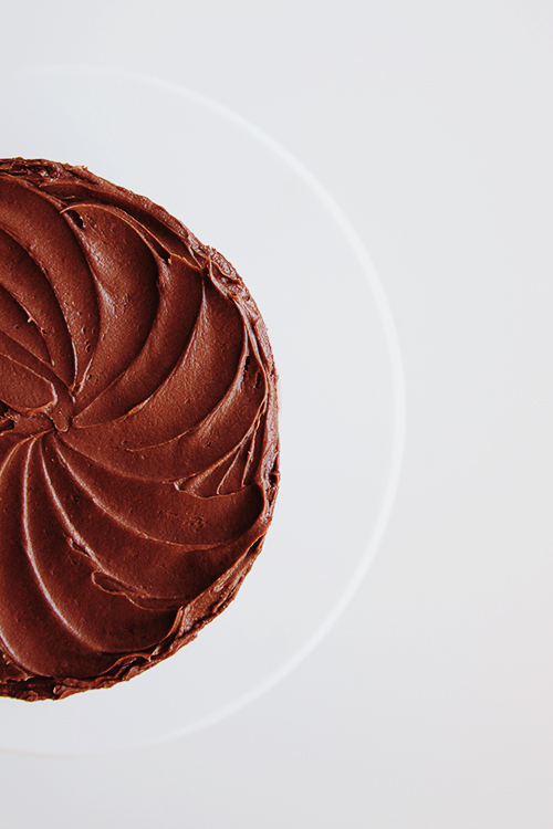 A Simple Chocolate Cake | @thefauxmartha