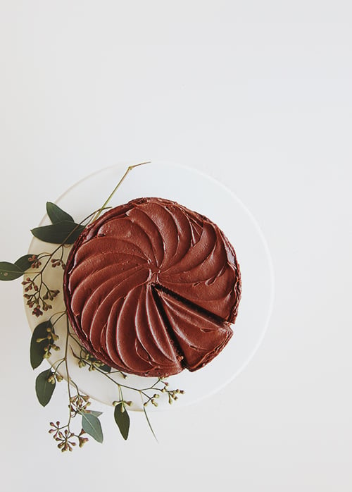 A Simple Chocolate Cake | @thefauxmartha