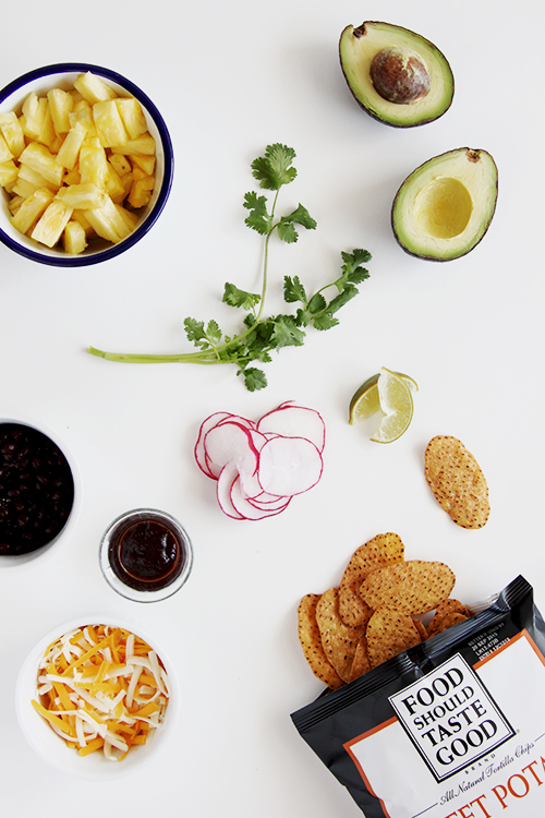 BBQ Black Bean Nachos | @thefauxmartha