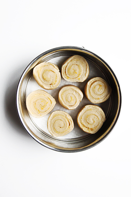 Make Ahead Orange Clove Rolls | @thefauxmartha