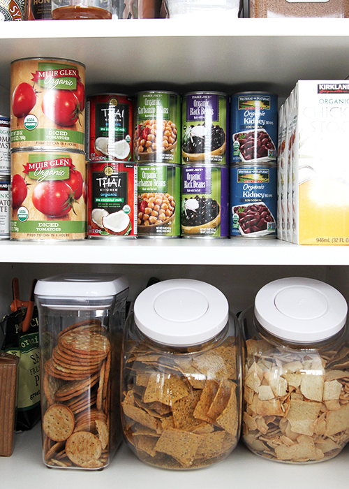 Building a Minimalist Pantry | @thefauxmartha