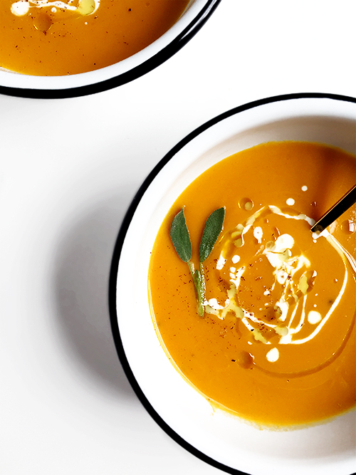 One Pot Butternut Squash Soup | @thefauxmartha