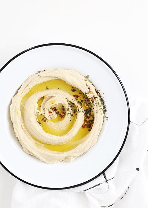 Quick and Smooth Hummus | @thefauxmartha