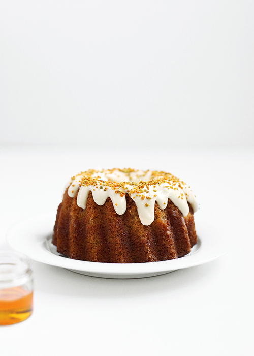 Sarah's Honey Bundt Cake | @thefauxmartha