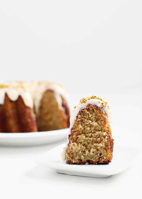 Sarah's Honey Bundt Cake | @thefauxmartha