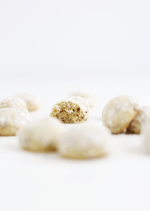 Snowball Cookies | @thefauxmartha