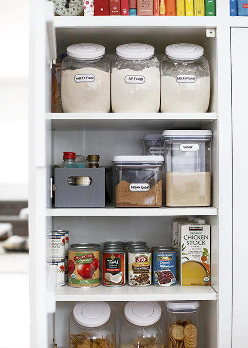 Minimalist Pantry 2.0 | @thefauxmartha