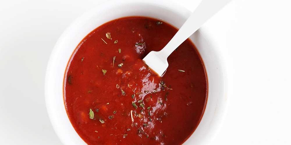 Pantry pizza sauce made with tomato paste from The Fauxmartha