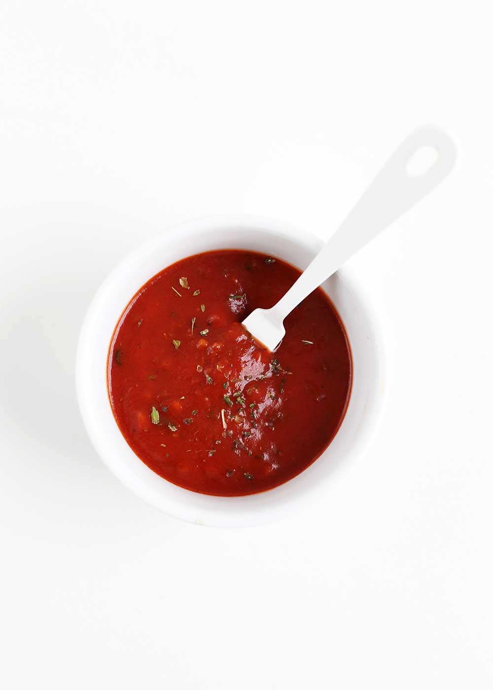 Pantry pizza sauce made with tomato paste from The Fauxmartha