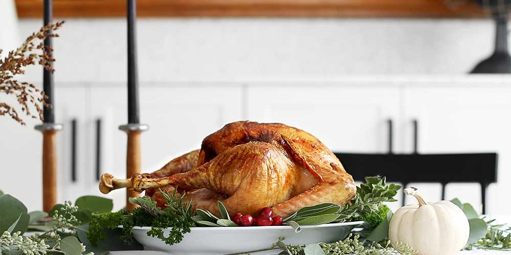 Simple Thanksgiving Turkey recipe from The Fauxmartha