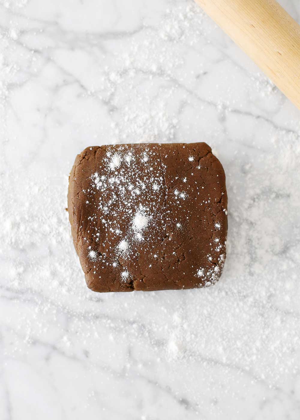 Nordic Gingerbread Cookies by The Fauxmartha