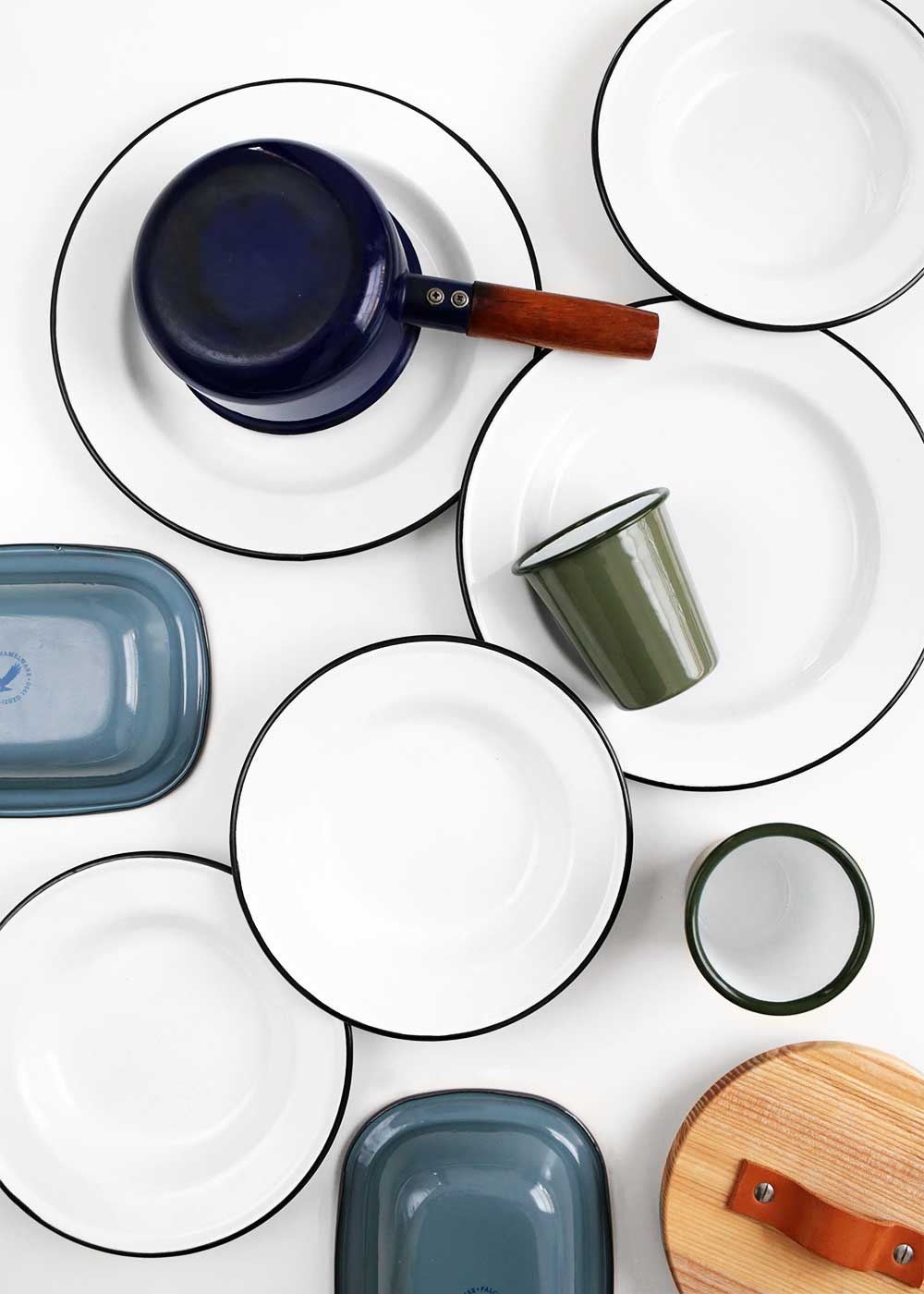 My favorite enamelware from The Fauxmartha