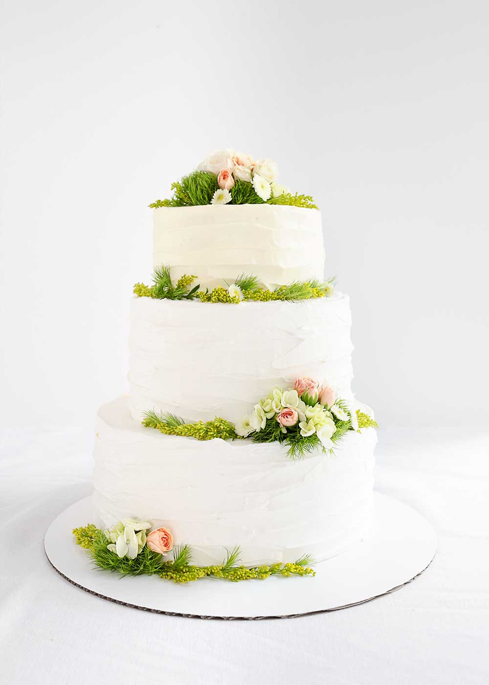 DIY Wedding Cake from The Fauxmartha