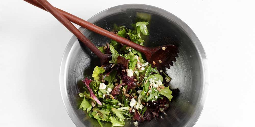 how to put a dinner salad on the table everynight