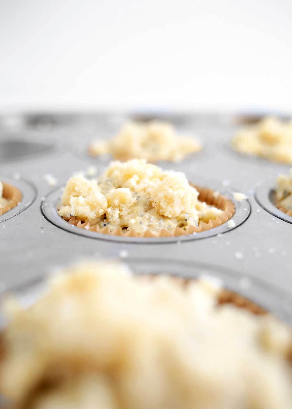 healthy lemon poppy seed muffins from the faux martha